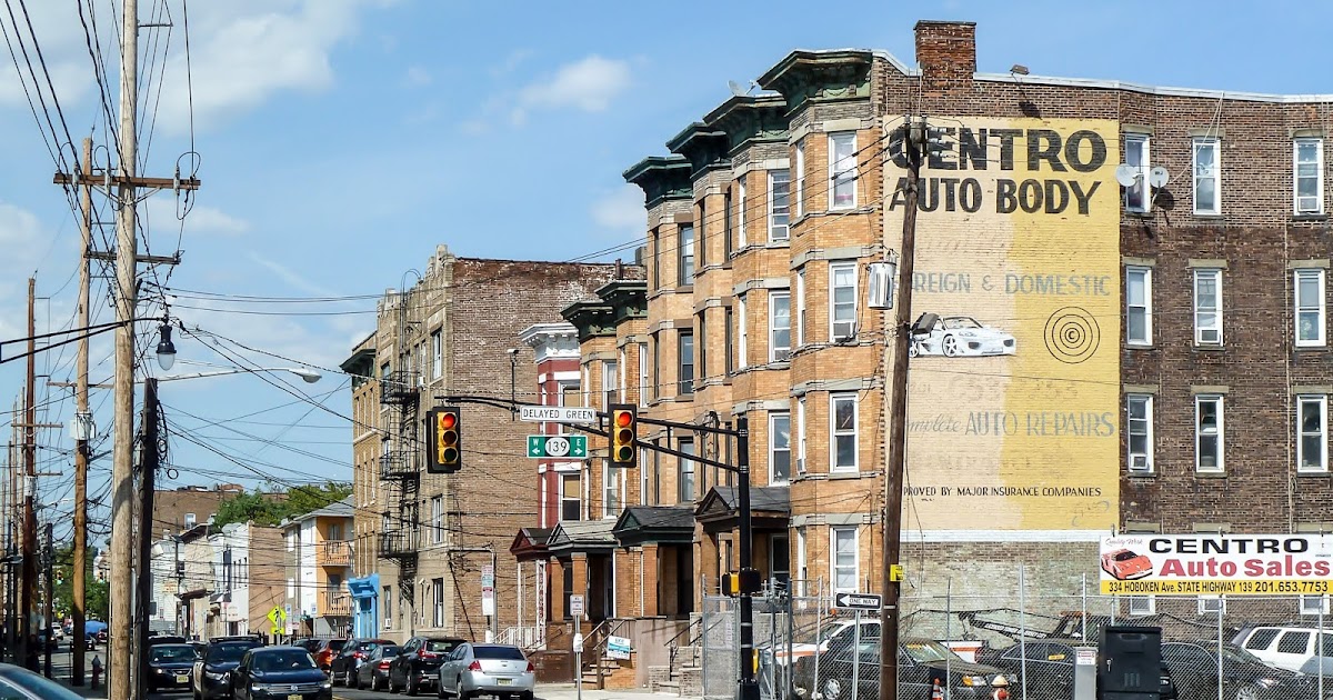 NEW SAVANNA Centro Auto Body in Jersey City