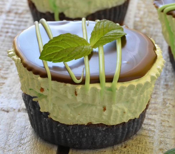 The Best Mini Mint Cheesecake The Best Mini Mint Cheesecake