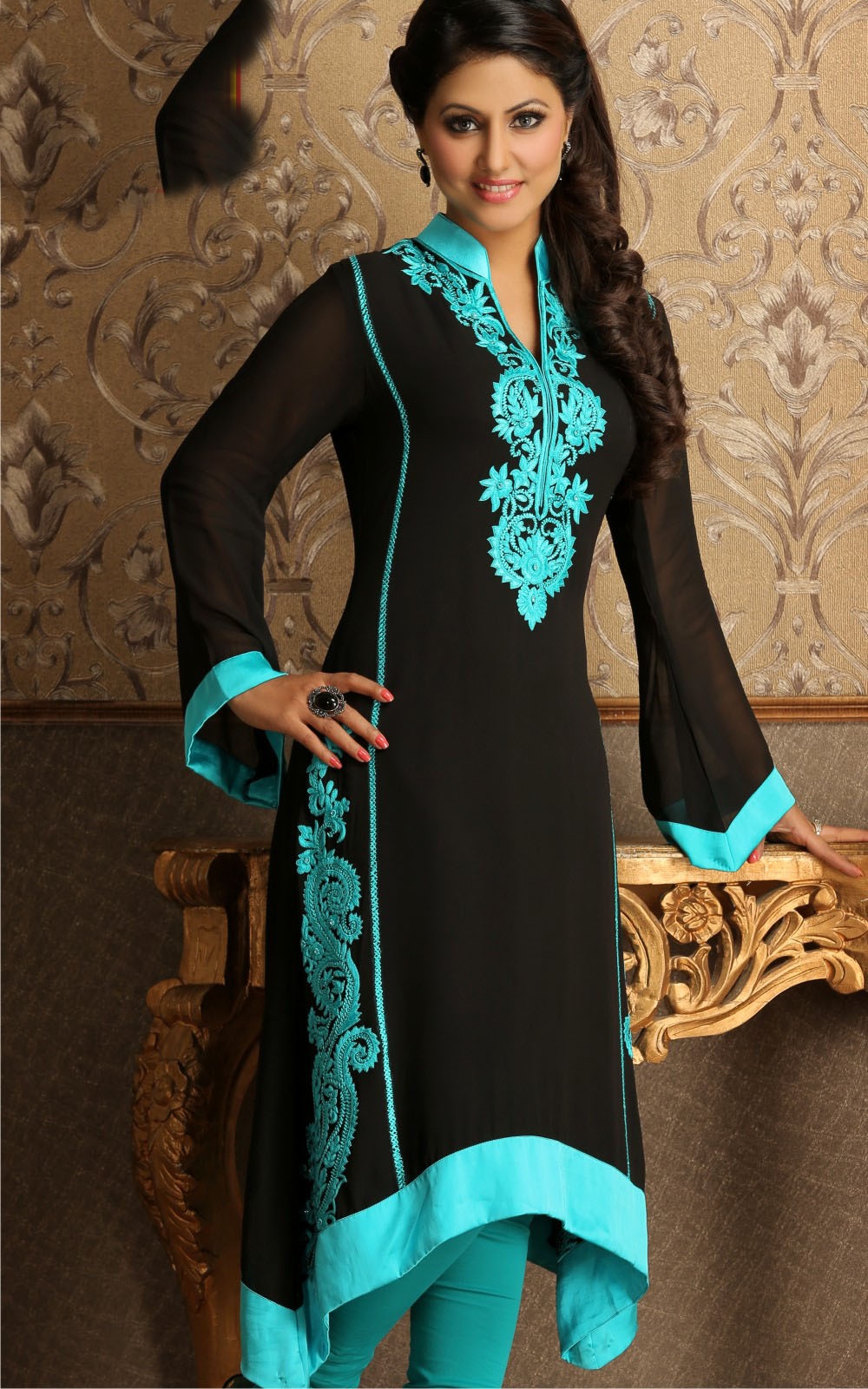 Akshara suits design Clearance