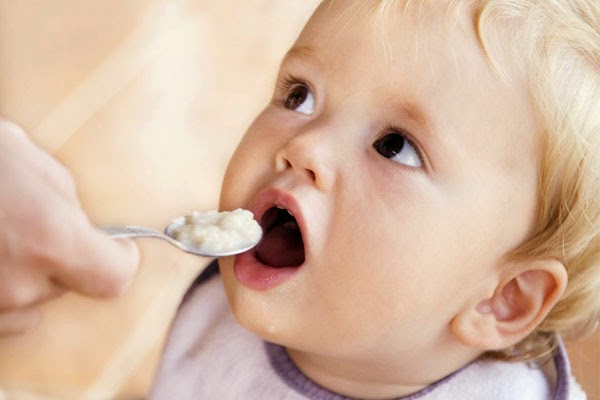 Bebeklerde Ek Gıda