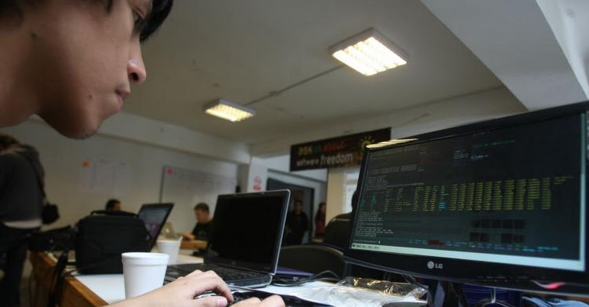 Perú requiere 17 mil profesionales en tecnología para cubrir déficit Perú requiere 17 mil profesionales en tecnología para cubrir déficit