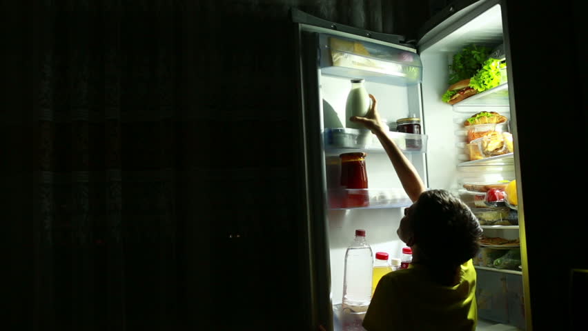 7 نصائح ذهبية تمنع جوع آخر الليل