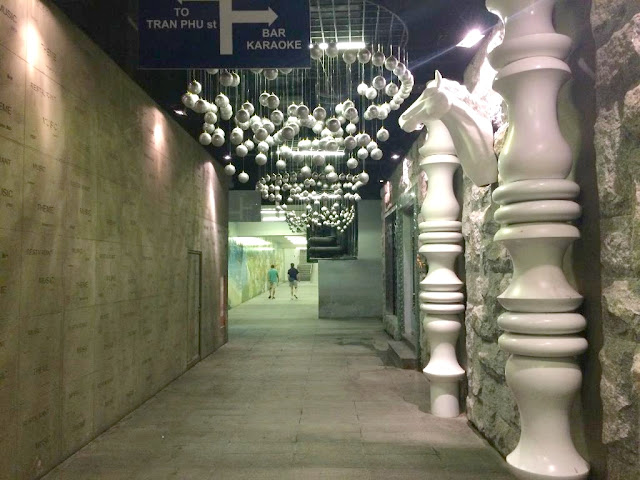 Đường Hầm Thông Biển Tại Nha Trang - 2