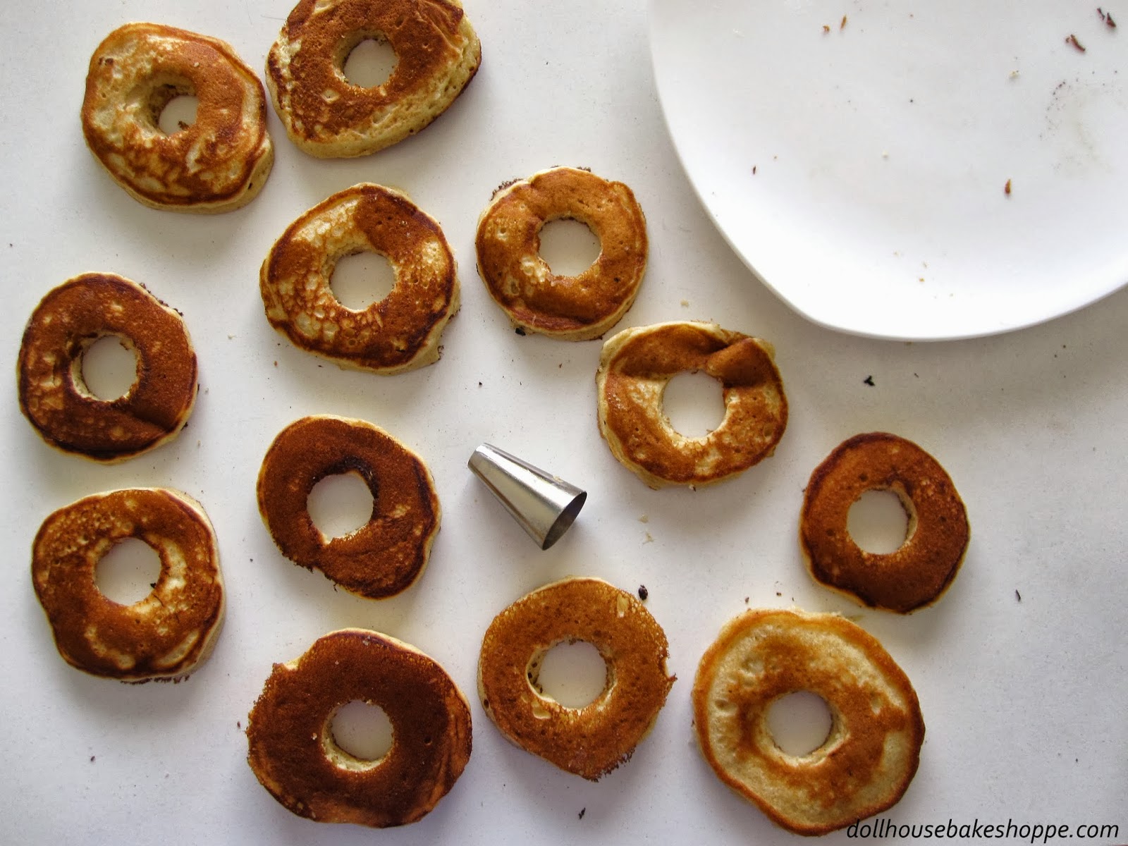 Glazed Doughnut Pancakes (and doughnut hole pancake bites) The Lindsay Ann