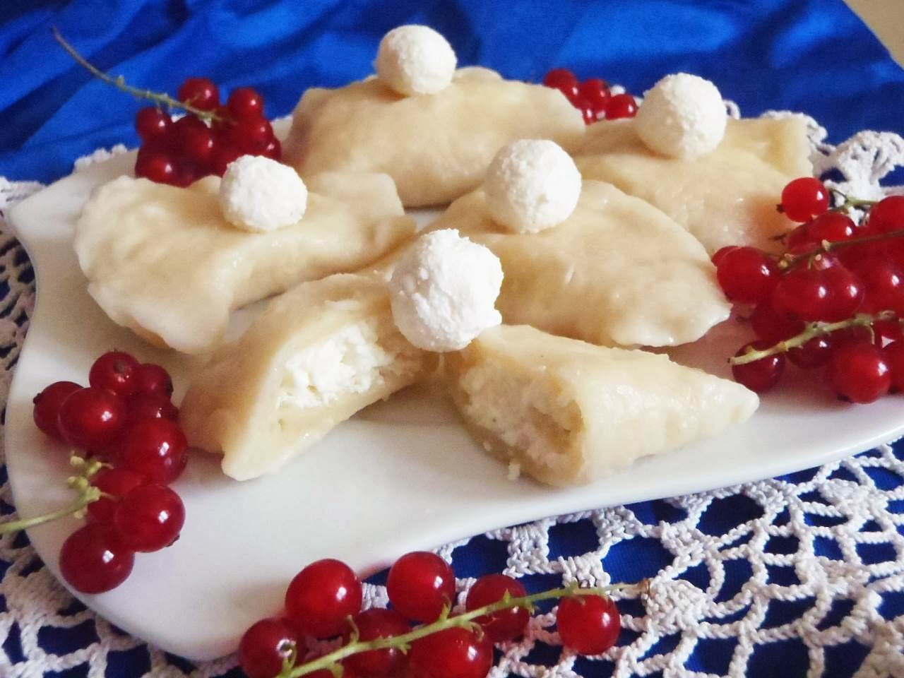 Smaki Moniki Pierogi z białym serem