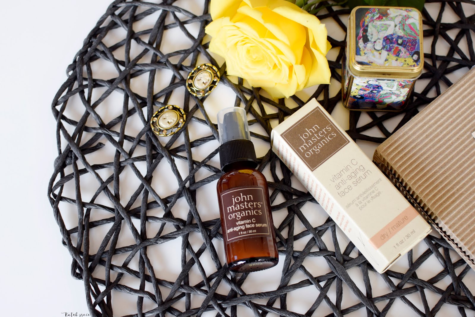 John Masters Organics Vitamin C antiaging serum Kutak Sreće