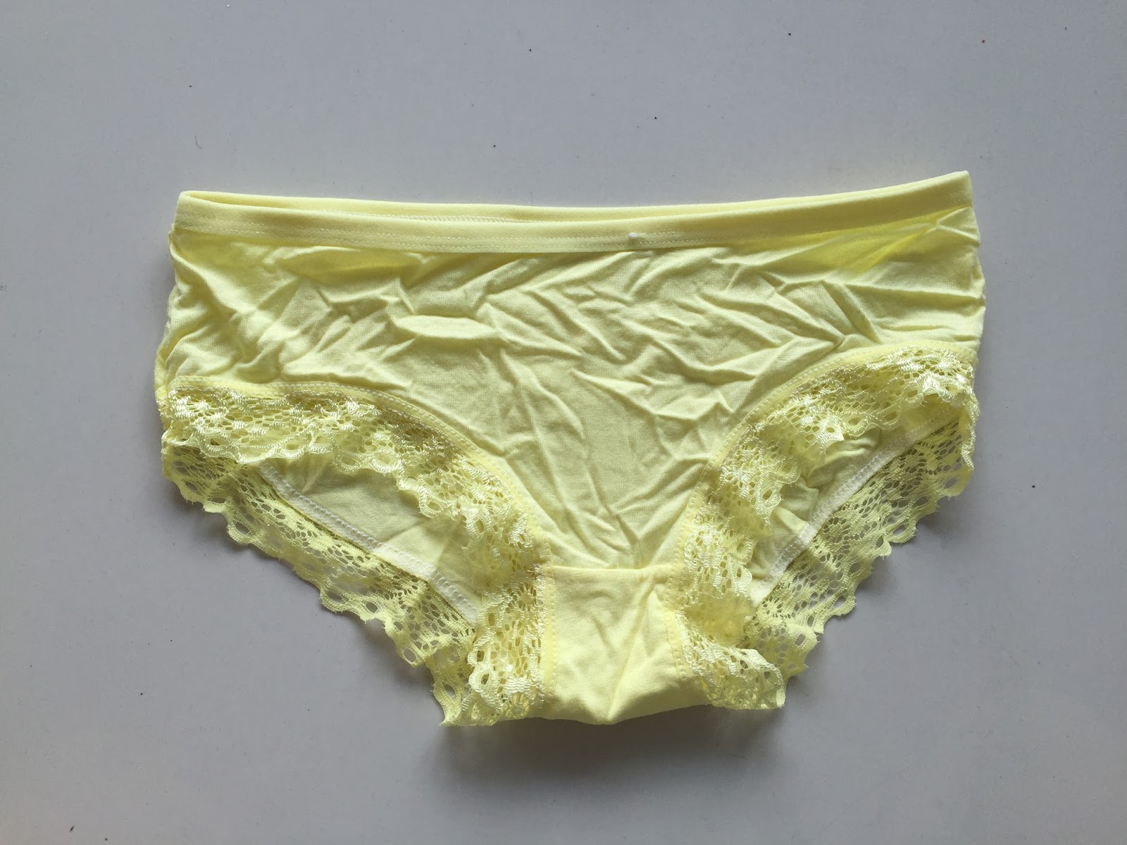 Bernice's Used Panties A Singapore Girl's Nice Scent ♥ Panties