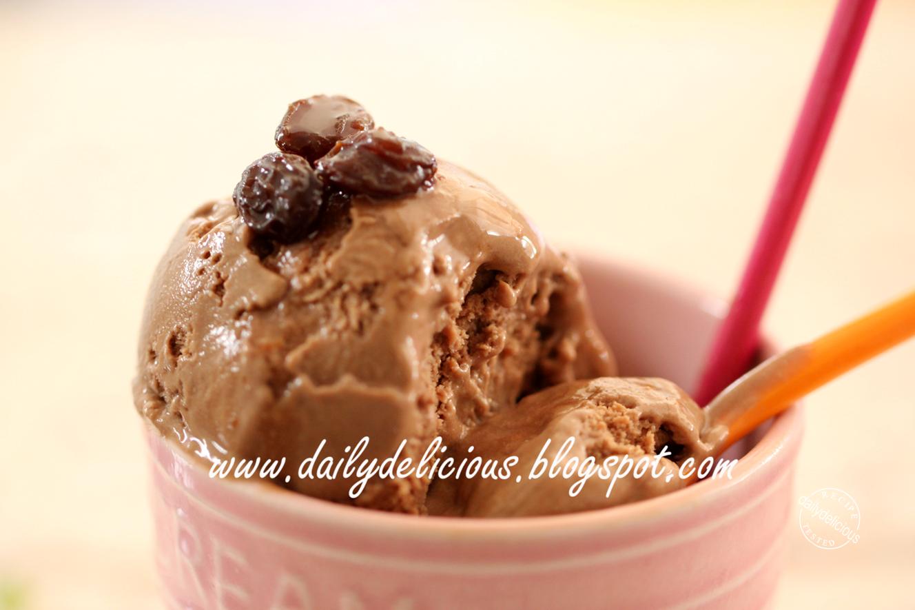 dailydelicious Chocolate Ice Cream with Drunken Raisins The recipe