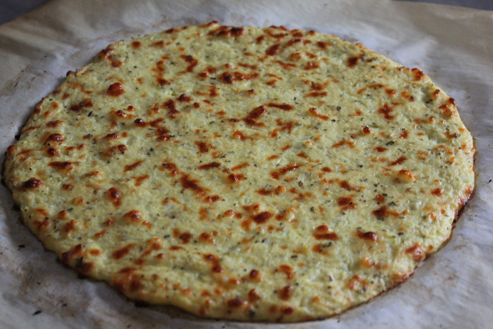 Punkie Pie's Place ...: Cauliflower Pizza Crust - Pepperoni Pizza