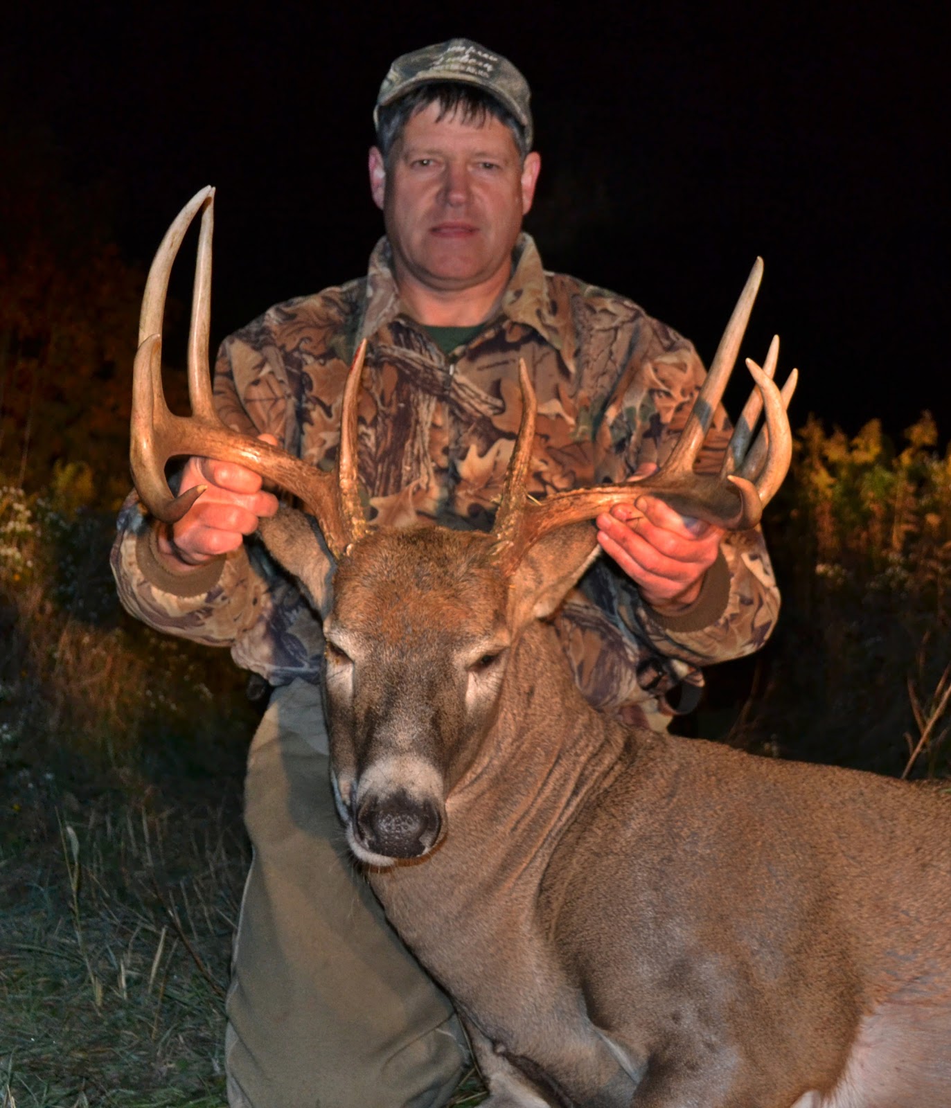 MICHIGAN DEER TRACK'N HOUNDS LLC Michigan's Professional Deer Blood