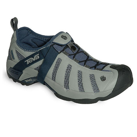 mens water shoes amazon