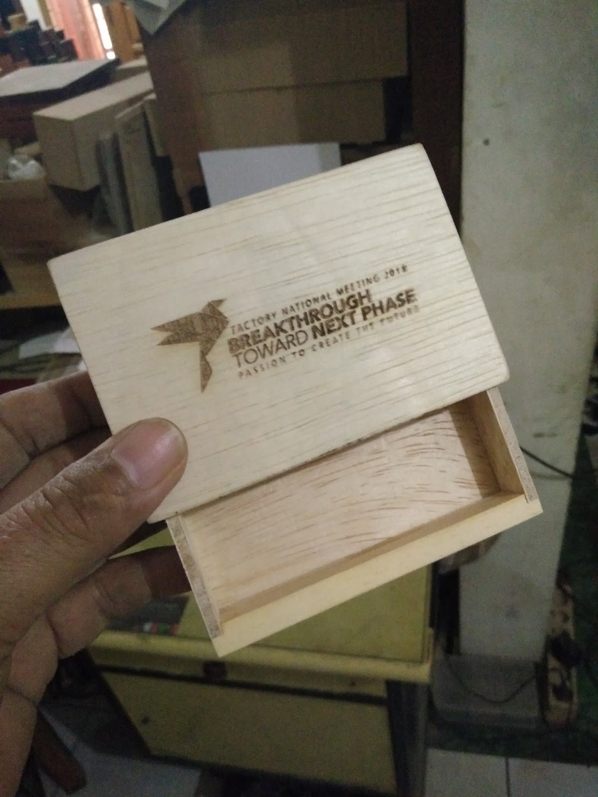 kotak kayu khusus kotak kayu,Souvenir Kayu, Gift box, Aksesoris dan