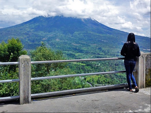 Kumpulan Gambar Pegunungan Merbabu di Magelang Kumpulan Gambar Pegunungan Merbabu di Magelang