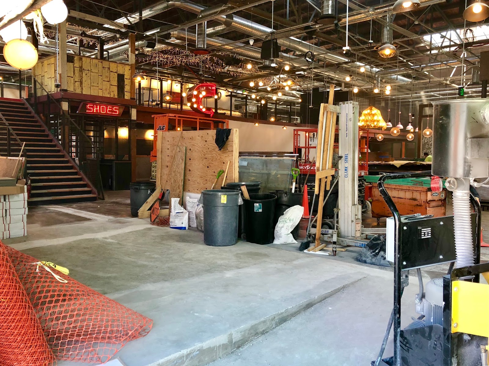 SanDiegoVille Celebrity ChefLed 'Eatertainment' Venue Punch Bowl