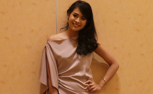 Maudy Ayunda - Satu Bintang Di Langit Kelam (OST Trinity, the Nekad Traveler) Maudy Ayunda - Satu Bintang Di Langit Kelam (OST Trinity, the Nekad Traveler)
