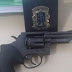 Assaltante é preso armado pela polícia civil após roubar celular em LEM
