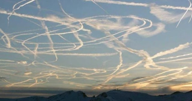 Οι Anonymous έβγαλαν βίντεο για τα chemtrails: «Αυτά που θα δείτε θα σας τρομάξουν», λένε Οι Anonymous έβγαλαν βίντεο για τα chemtrails: «Αυτά που θα δείτε θα σας τρομάξουν», λένε