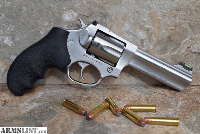 A SUPER-MAGNUM - 327 Federal Magnum.