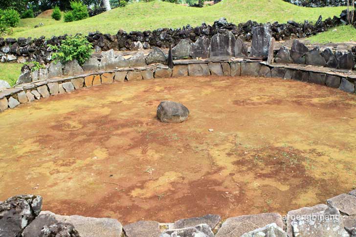 taman purbakala cipari kuningan