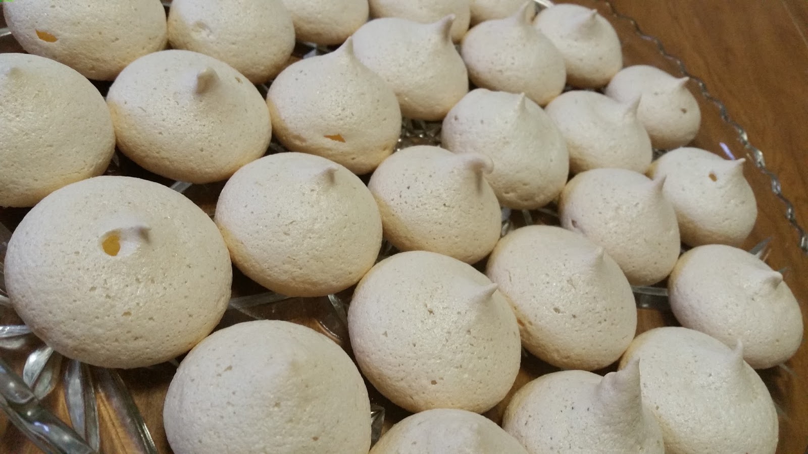 Deliciously Sweet and Savory Cuban Meringues