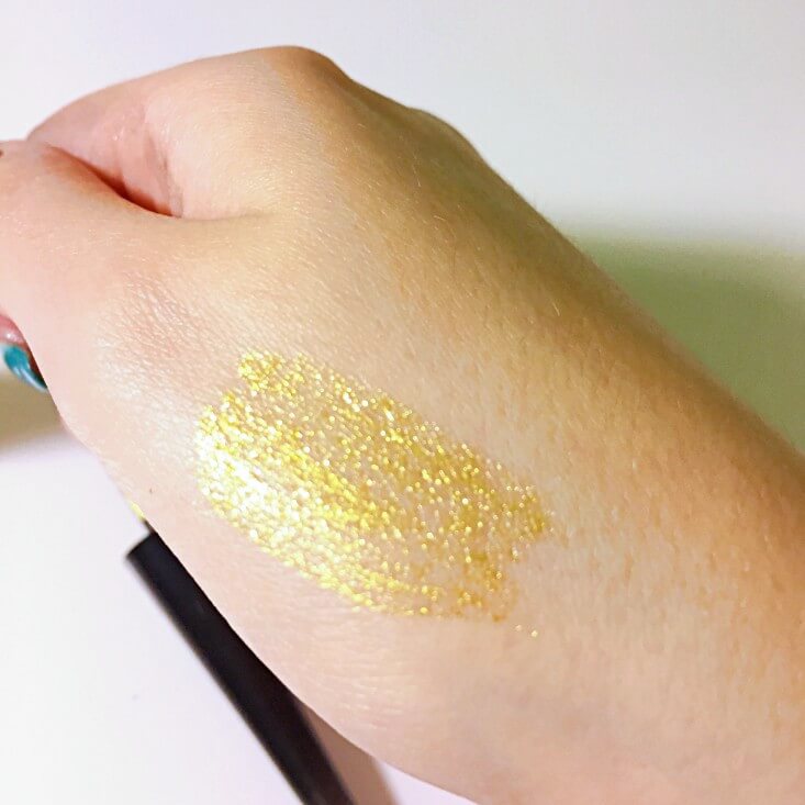 wet n wild Fantasy Makers megaliner Metallic Liquid Eyeliner Golden Goddess swatch wet n wild Fantasy Makers megaliner Metallic Liquid Eyeliner Golden Goddess swatch