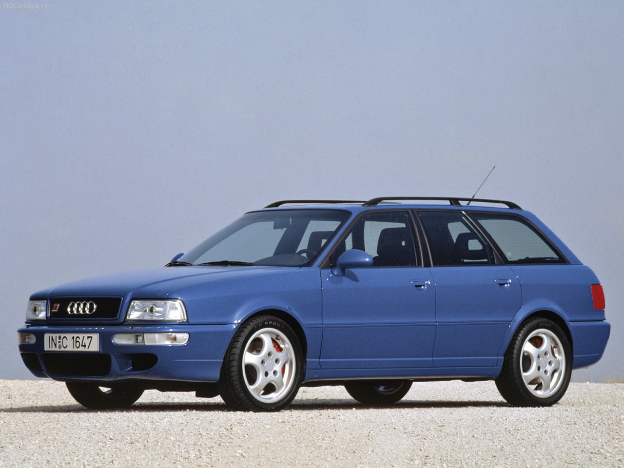 Audi-RS-2-Avant-1.jpg
