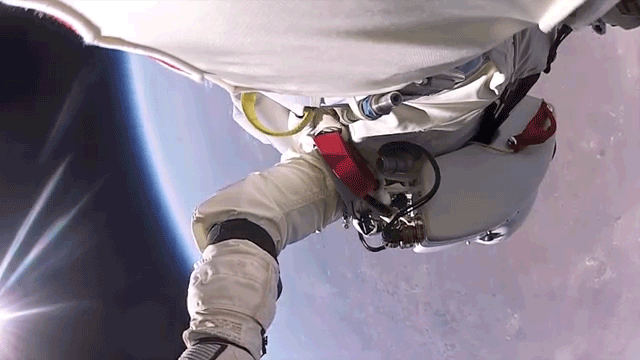 The moment Baumgartner span out is captured in unprecedented new detail - What it’s REALLY like to jump from space - New footage of Felix Baumgartner's jump The moment Baumgartner span out is captured in unprecedented new detail - What it’s REALLY like to jump from space - New footage of Felix Baumgartner's jump