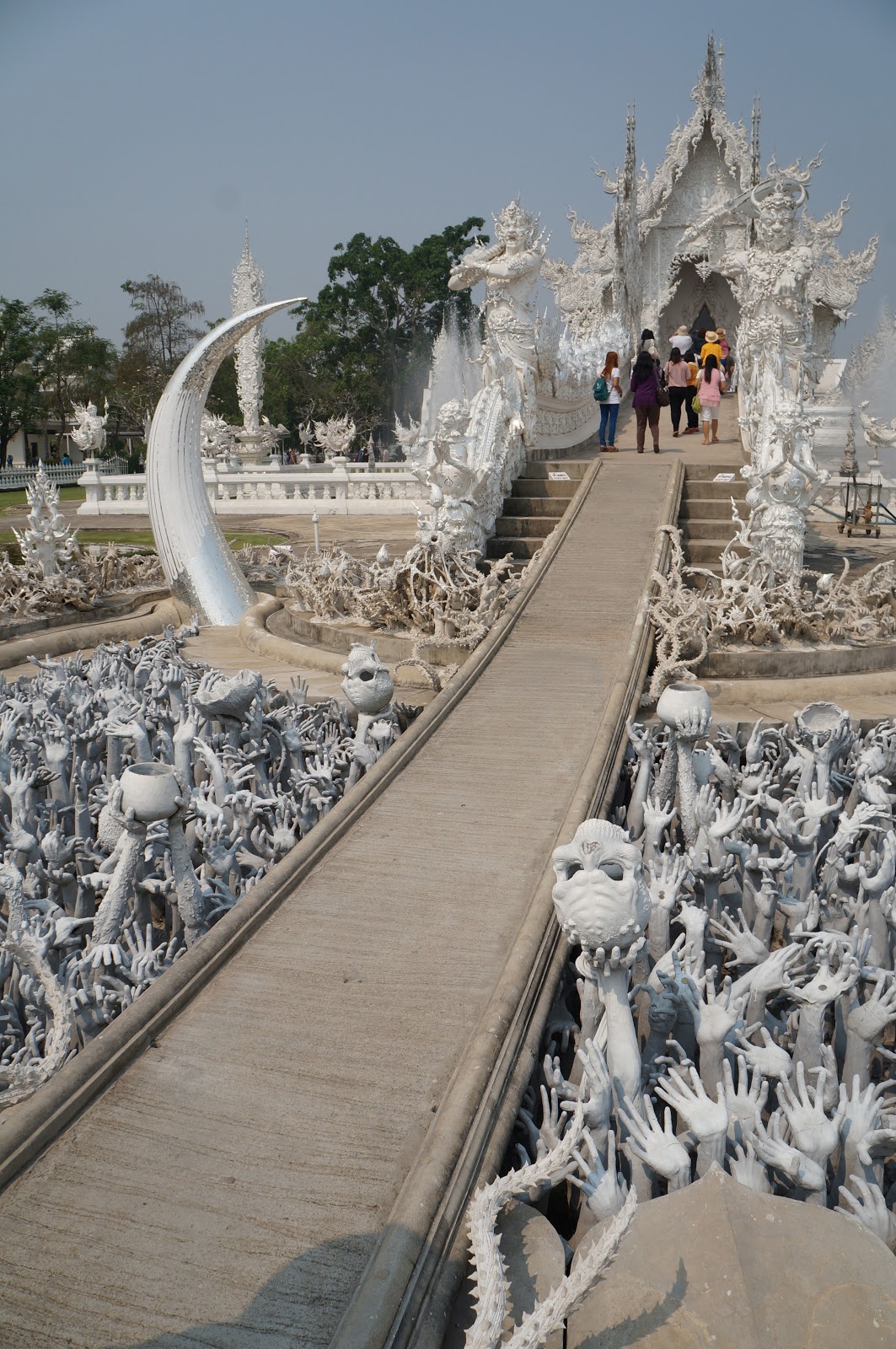 Travega Contemporary Buddhist Art & Architecture The White Temple