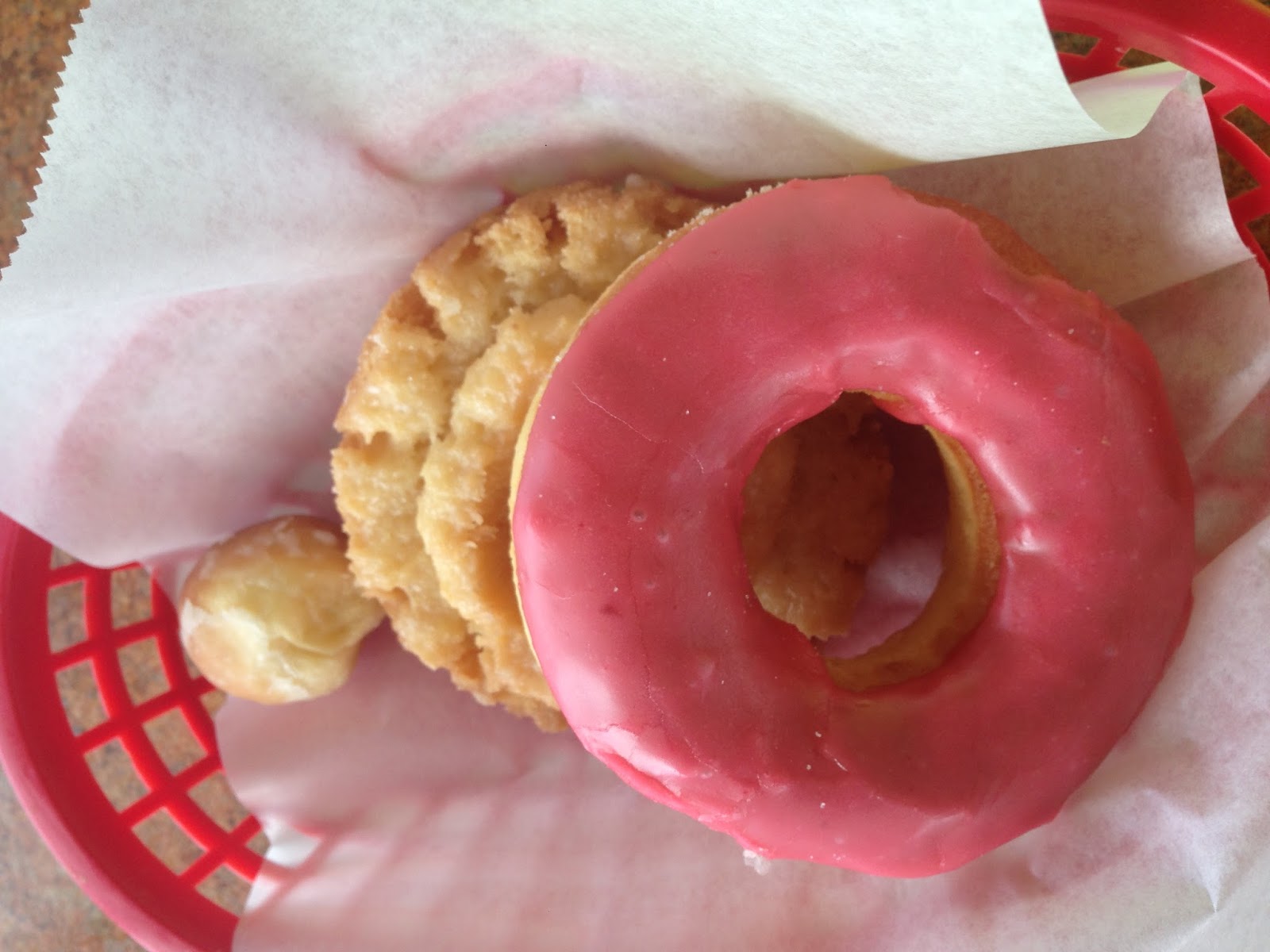 The Great Chicagoland Donut Hunt Dimples Donuts South Naperville