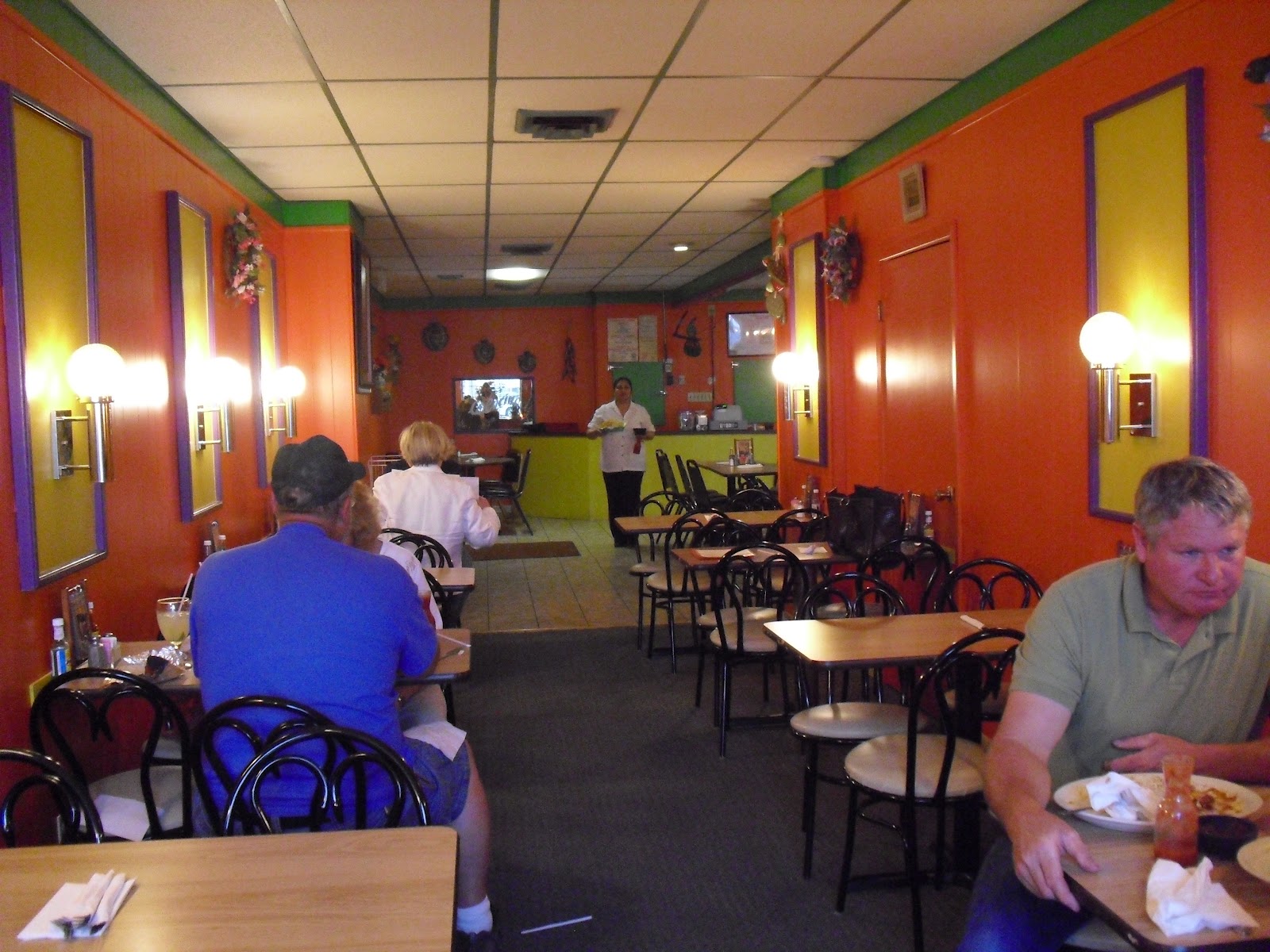 Stay on Route 6 McCook to Imperial Nebraska; Route 6 in Pictures