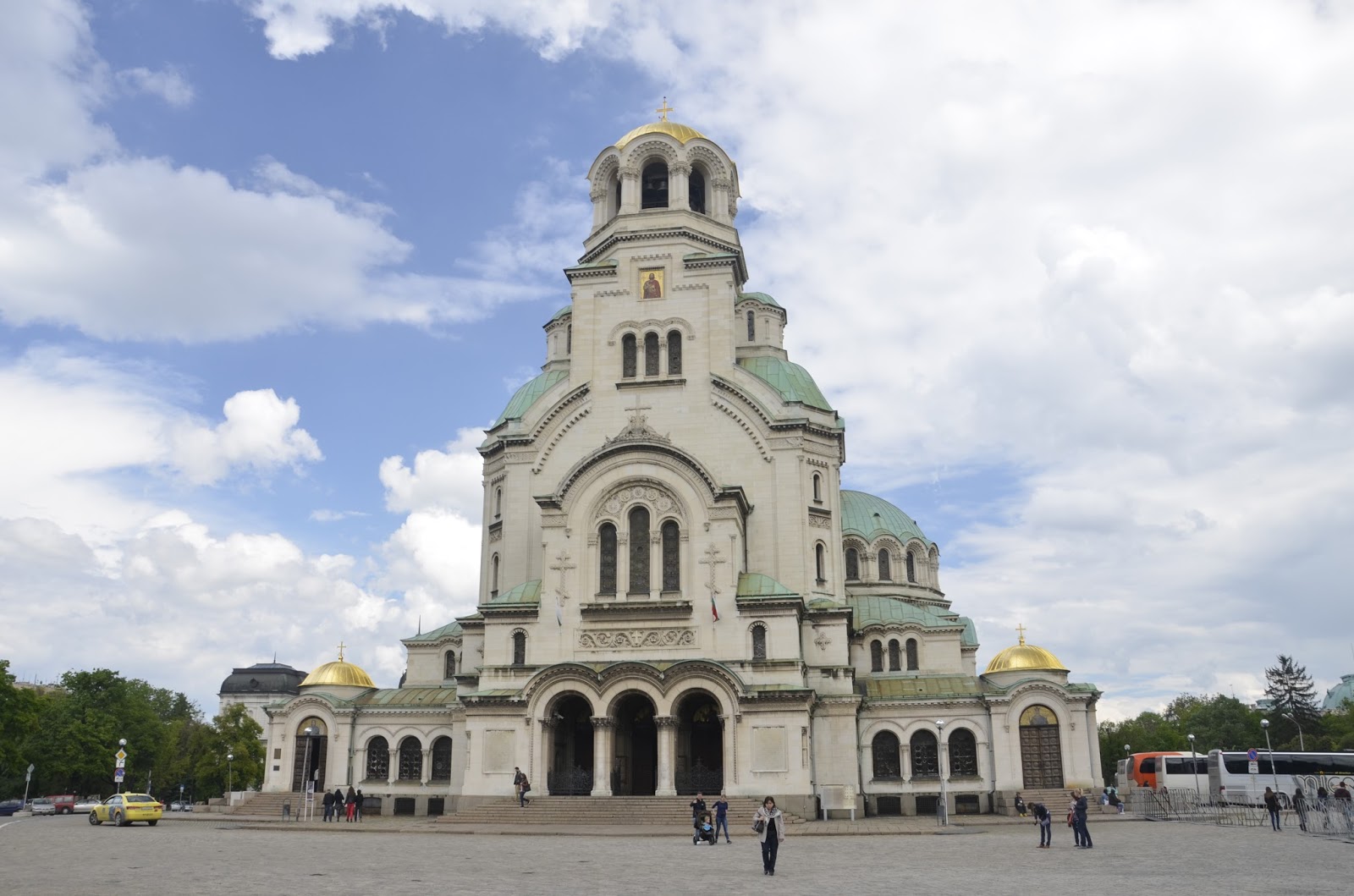 Templo monumental de Alexander Nevsky Templo monumental de Alexander Nevsky