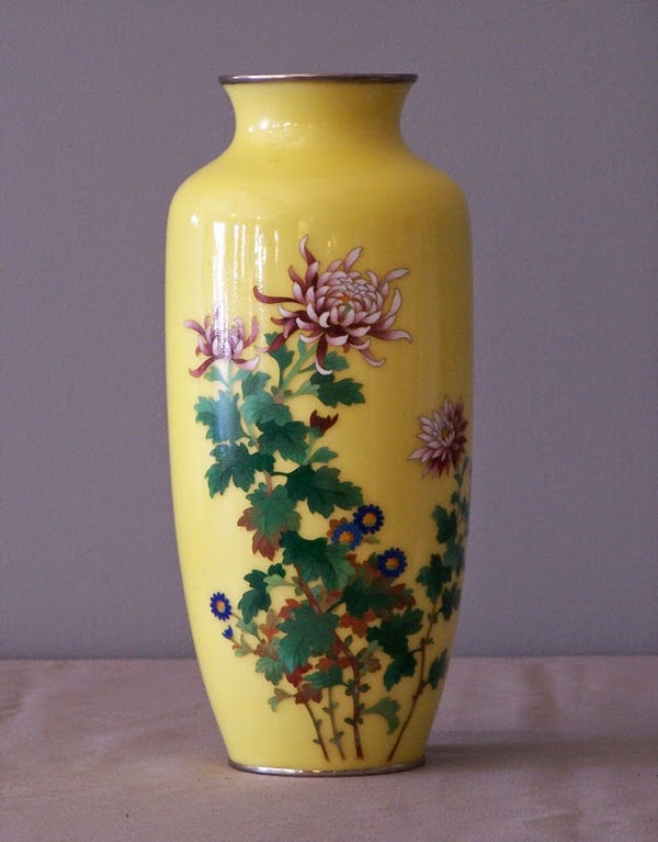 Japanese design decorative vase