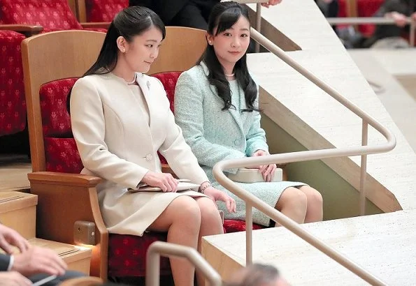 Princess Mako and her younger sister Princess Kako attended the concert of the Chiba Prefecture Boys and Girls Orchestra