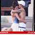 Justin Bieber y Selena Gomez abrazándose, besándose en la boda jamaicana de su padre