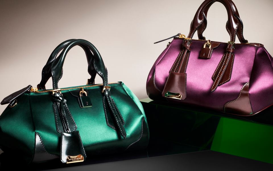 burberry purses 2013