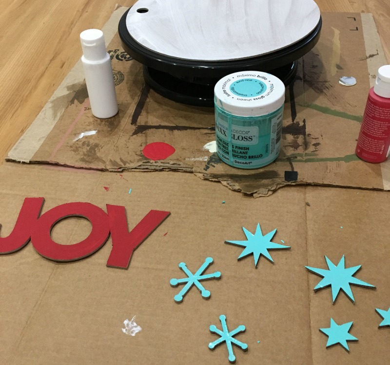 Real Girl's Realm Painted Chipboard Christmas Wreath