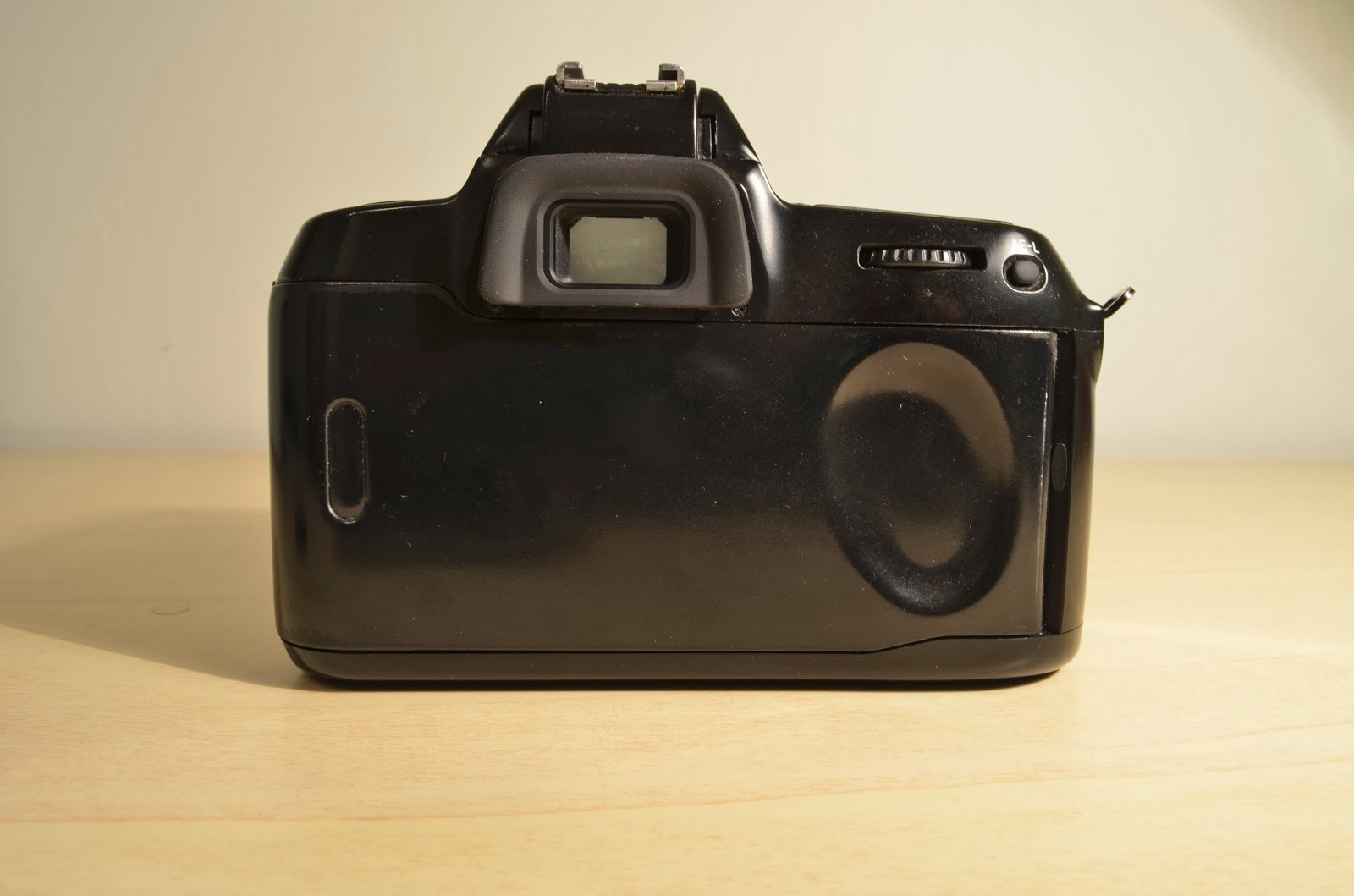 Coprischermo Accessorio Nikon ASC-02 In Pelle Nera Da GIAPPONE