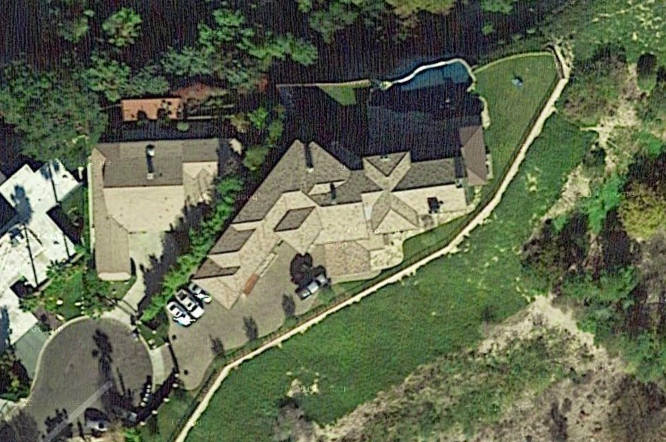Celeb R.E.: Martin Lawrence Quietly Purchases Newly Built Encino