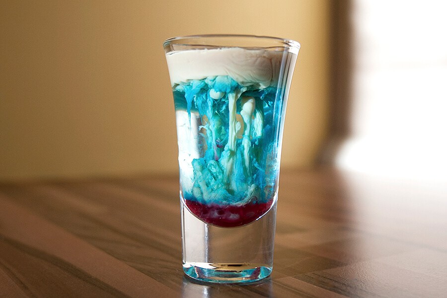 Alien Brain Hemorrhage Cocktail Shot Recipe & Drink Picture - alien brain hemorrhage shot