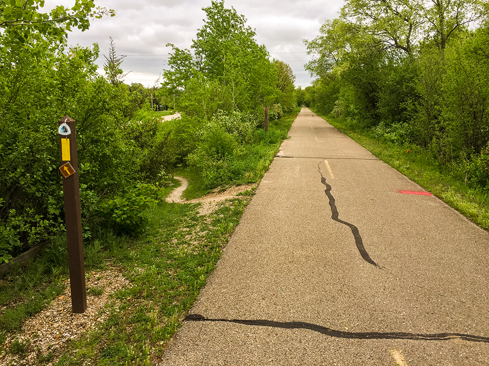 Glacier Drumlin Bike Trail and Ice Age Trail Lapham Peak Segment near Delafield WI