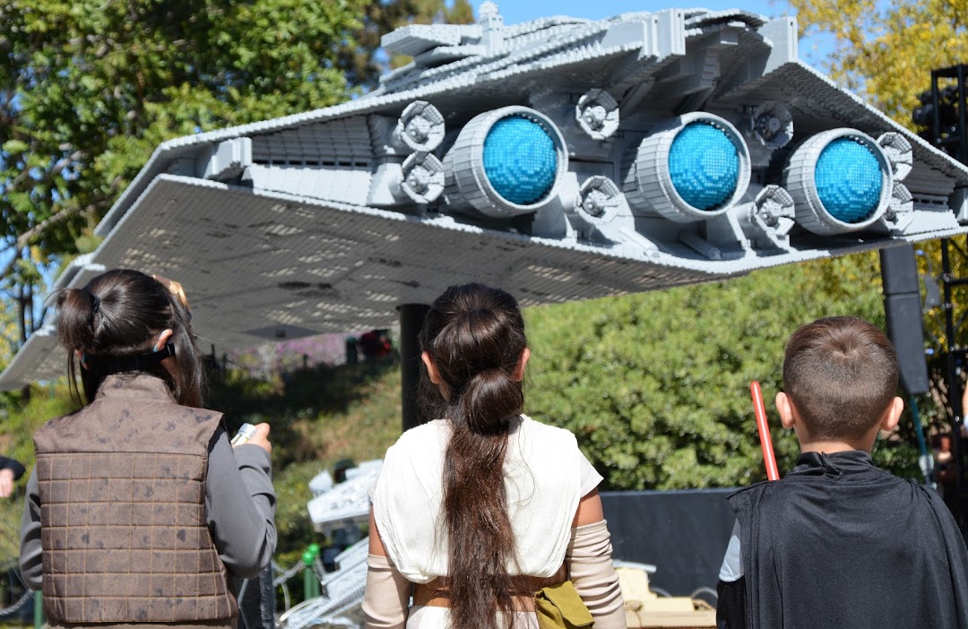 'The Force Awakens' Miniland Officially Revealed At Legoland California