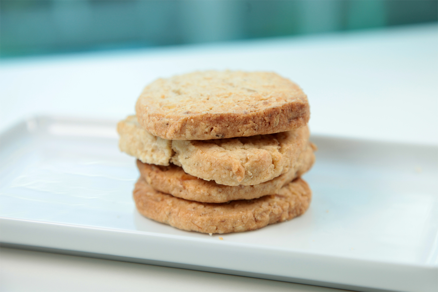 Babaduck Lemon And Ginger Oat Biscuits babaduck-lemon-and-ginger-oat-biscuits