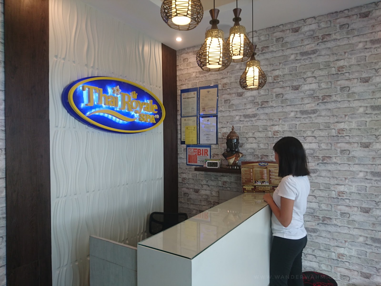 A Relaxing and Stress Relieving Massage at Thai Royale Spa Batangas