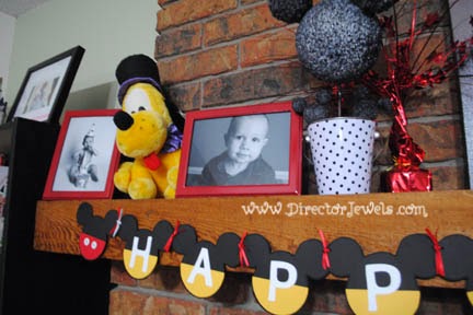 Easy DIY Mickey Mouse Clubhouse Happy Birthday Party Banner Tutorial - #DisneySide #MickeyMouse #Birthday