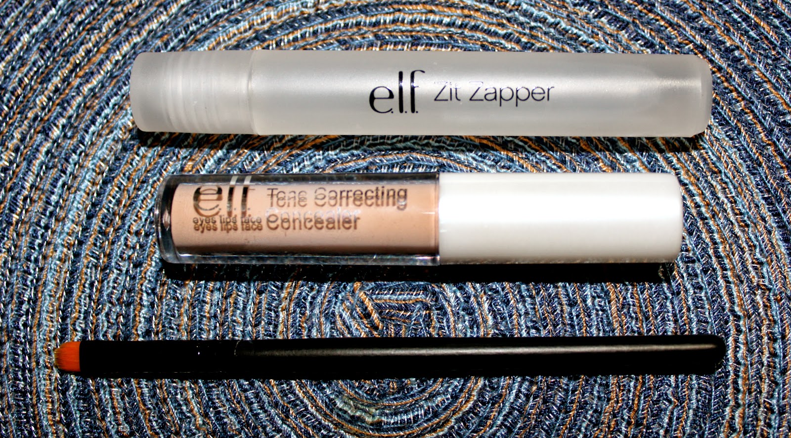 Concealers e.l.f Essential Zit Zapper & Concealer Set Review