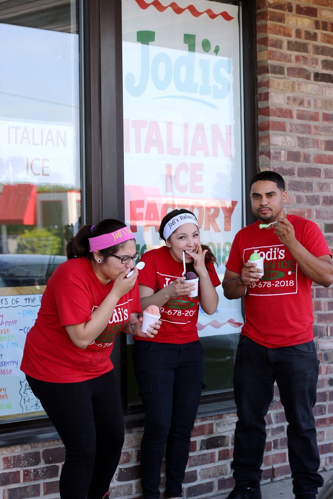 Travel Eats Jodi's Italian Ice Factory chicago foodie girl