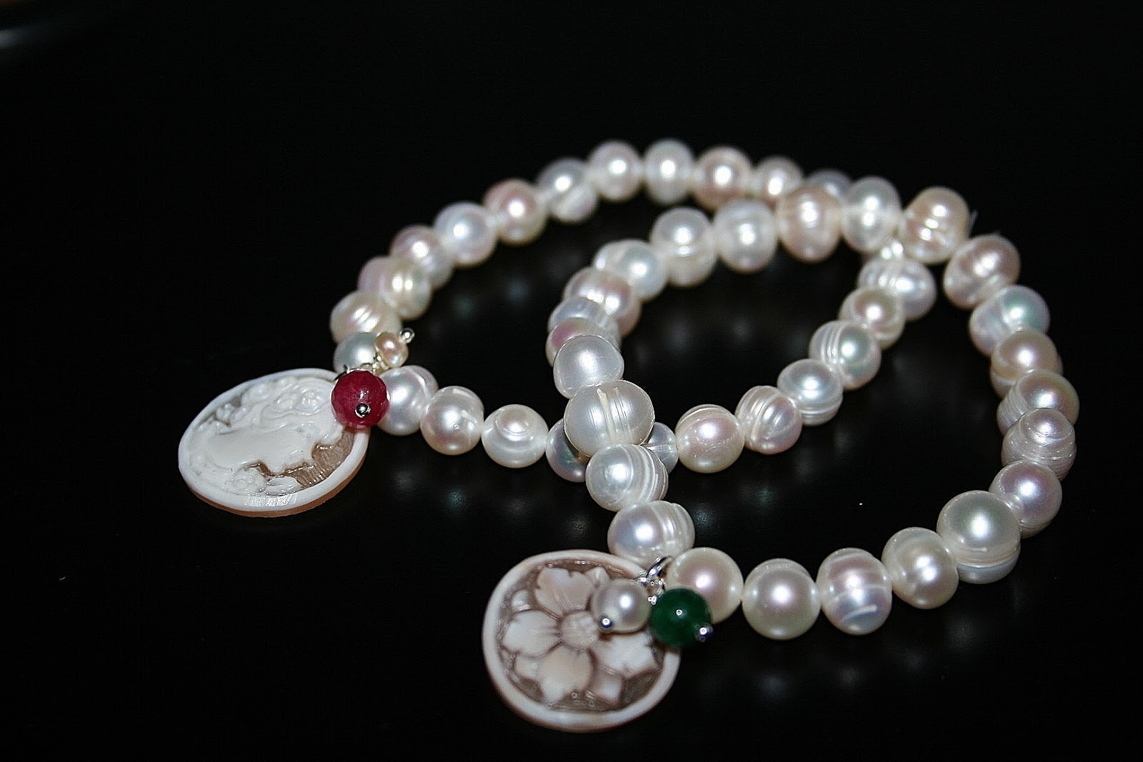 Le Gioie Di Mel (MelaniaGoriniJewelry): Bracciali con cammei...perle di