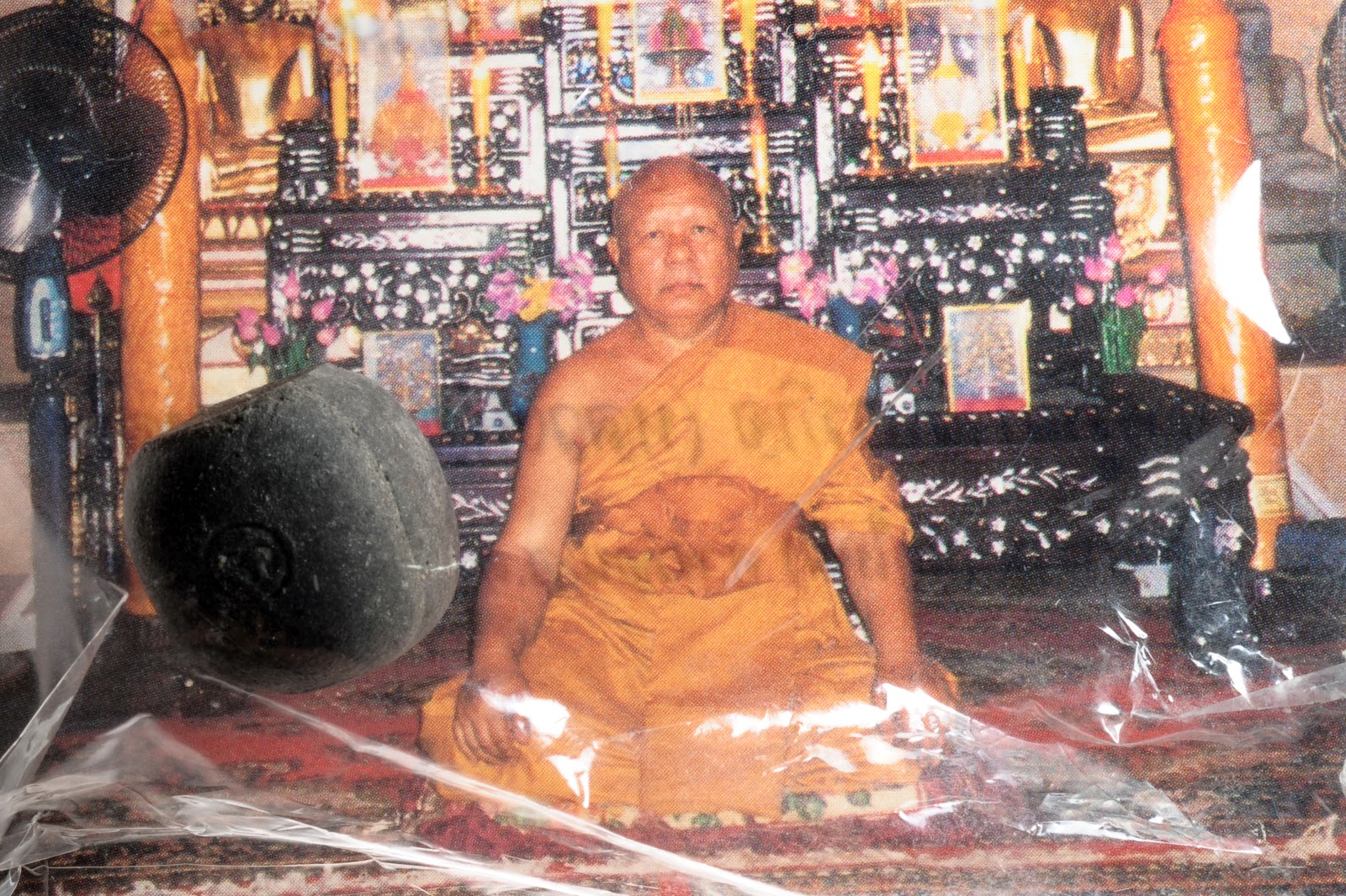 My Humble Thai Amulet Collection: Phor Than Dam, Wat Mai Naparam ...