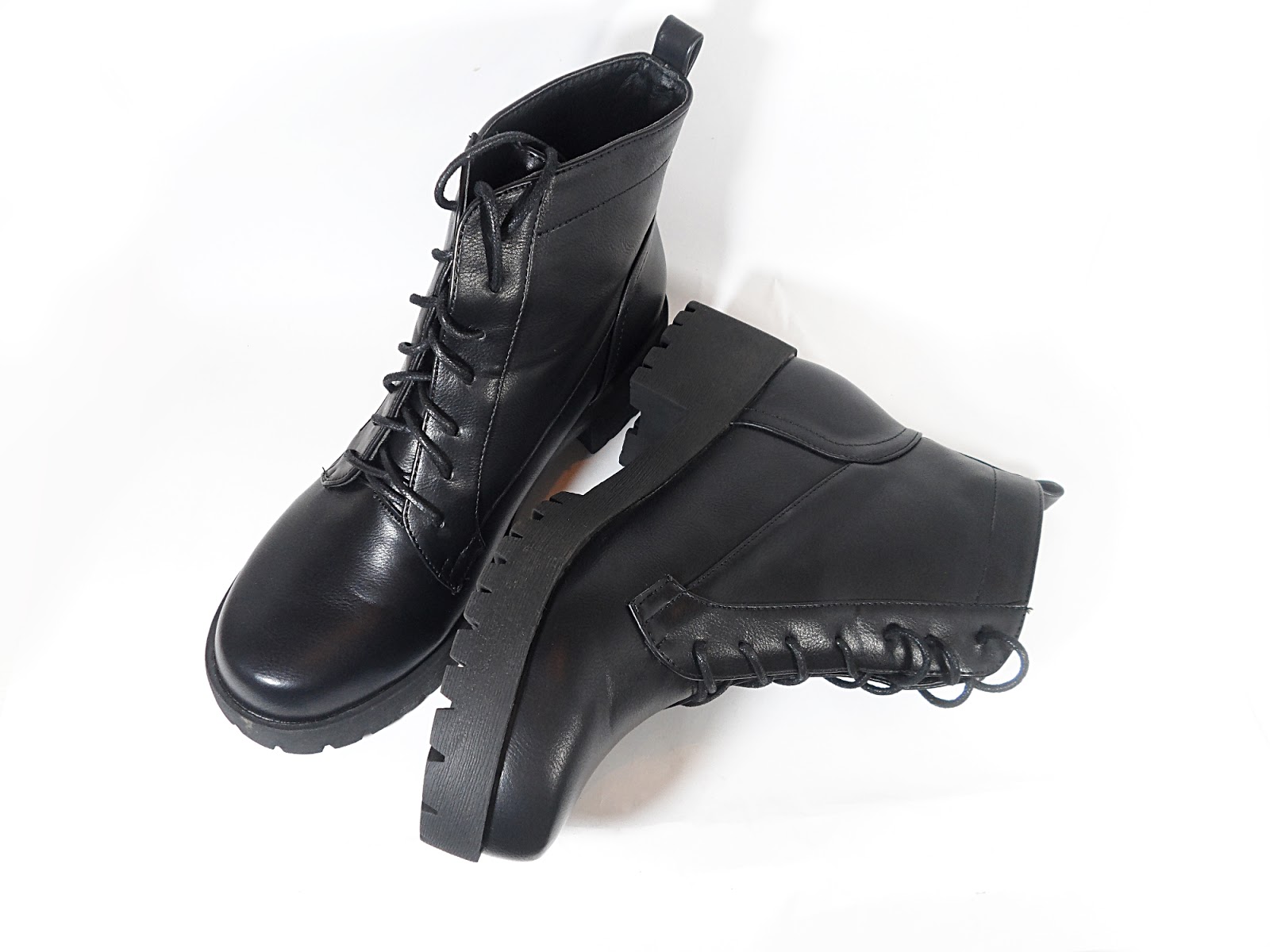 cobra black leather boots