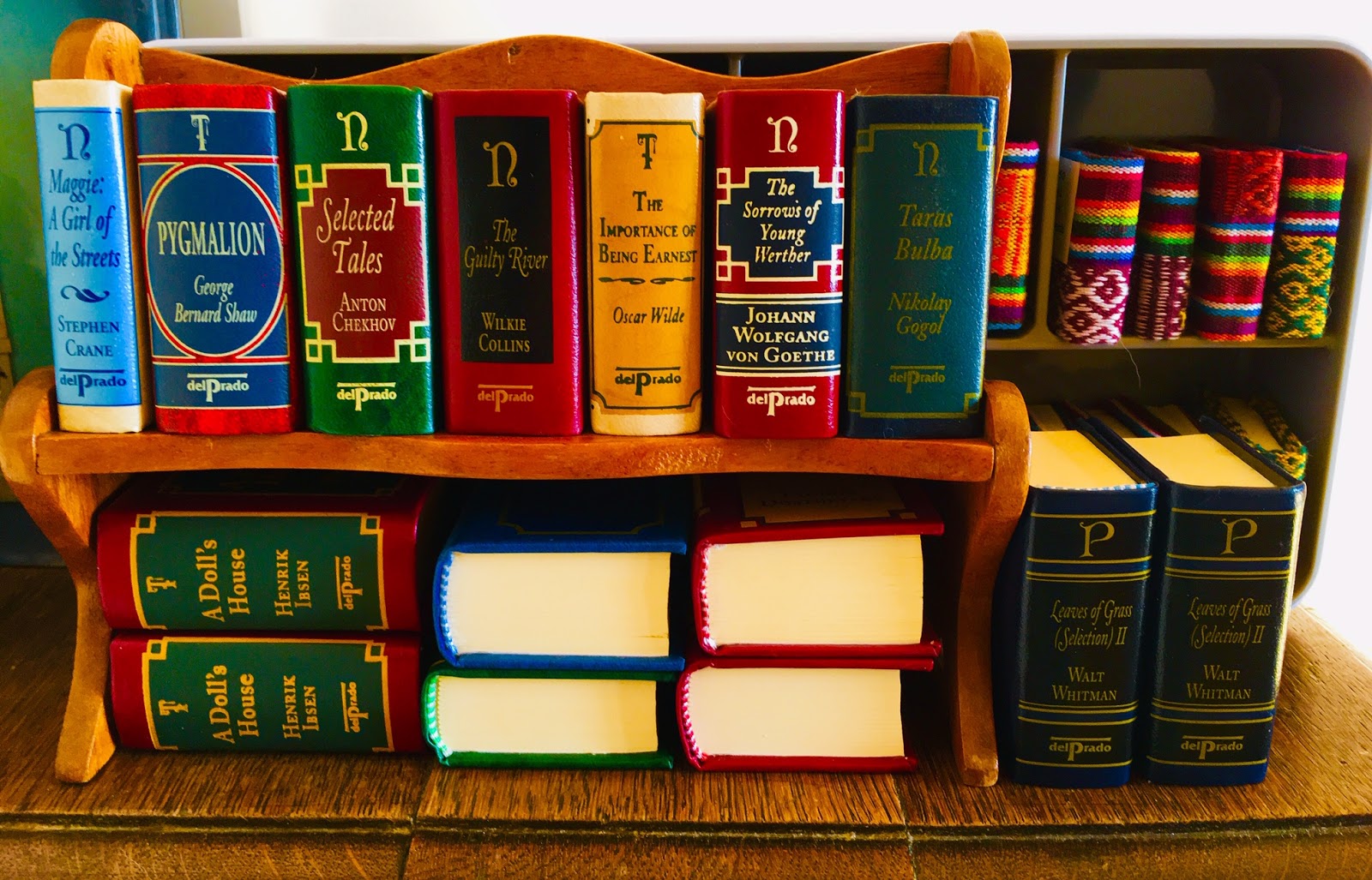 J.M BARRIE DEL PRADO MINIATURE BOOK CLASSICS THE ADVENTURES OF PETER PAN